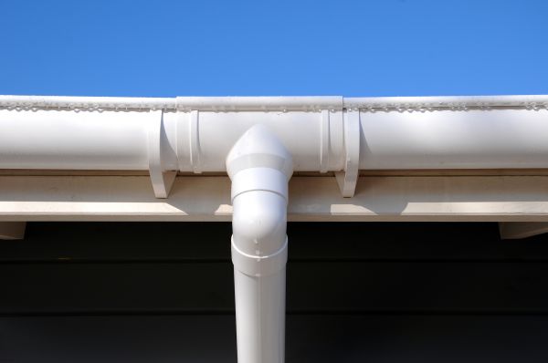 Cost of Rain Gutter Rerouting in Pasco