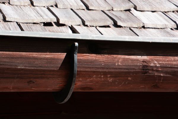 Wooden Gutter Replacement in Pasco