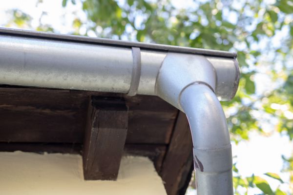 Cost of Metal Rain Gutter Installation in Pasco