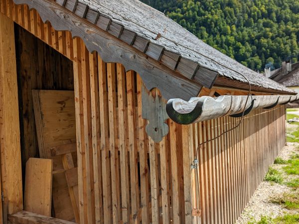 Wood Gutter Repair in Pasco