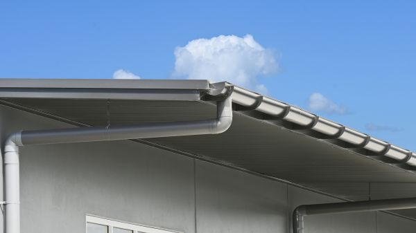 Eavestrough Service in Pasco