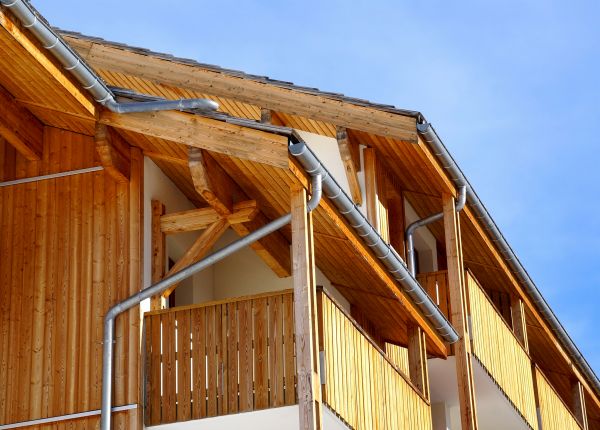 Cost of Balcony Gutter Installation in Pasco